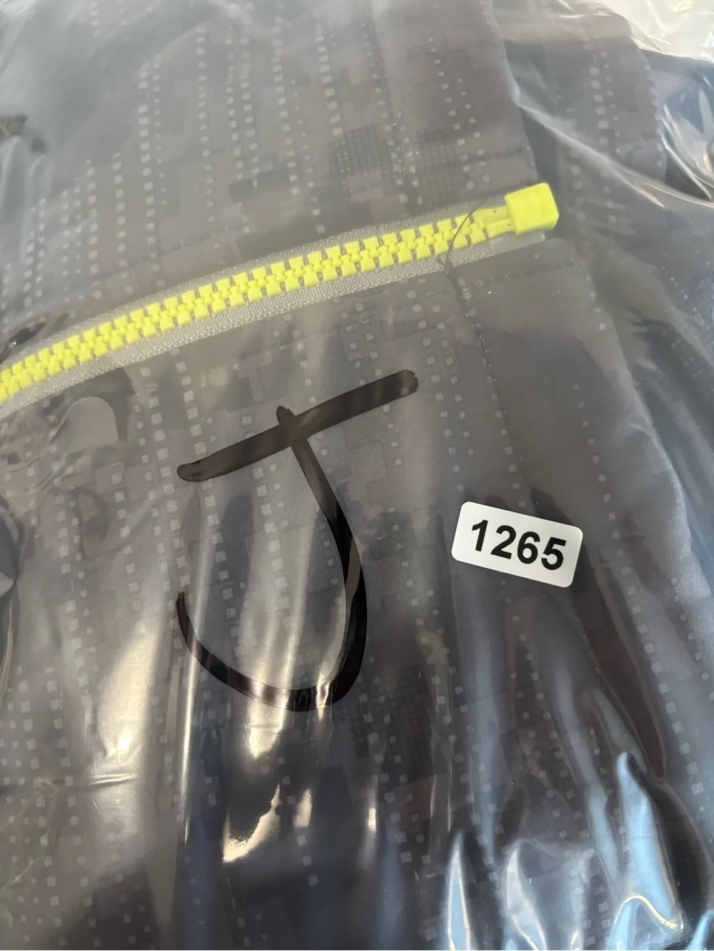 Boys size 10/12 snozu brand jacket, #J1265